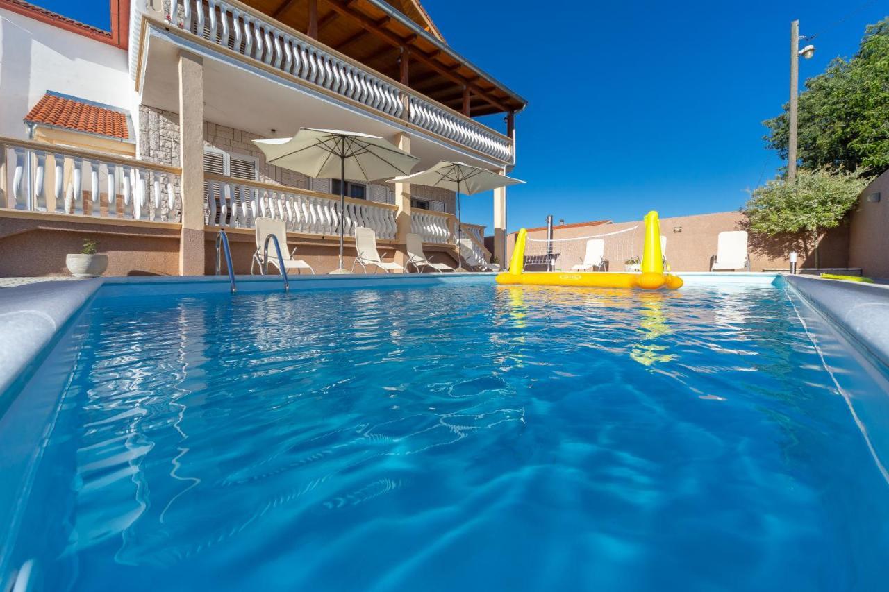 Apartmani Dada Biograd Na Moru Exterior photo
