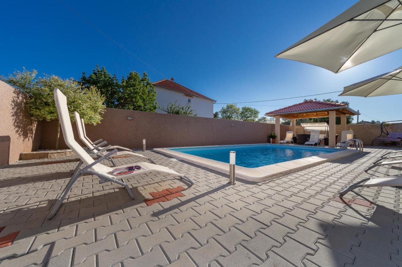 Apartmani Dada Biograd Na Moru Exterior photo