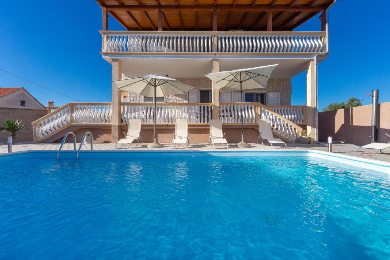 Apartmani Dada Biograd Na Moru Exterior photo