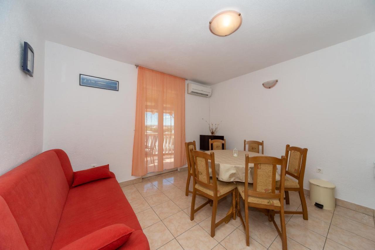 Apartmani Dada Biograd Na Moru Exterior photo
